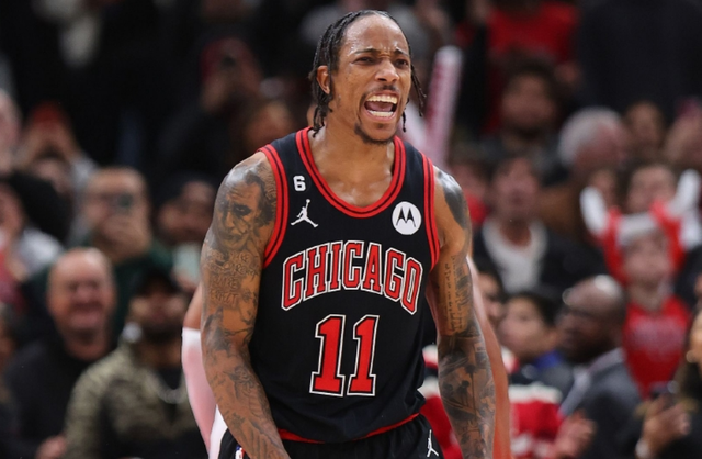 莎拉波娃在雄鹿比赛中赛况扑朔迷离Ming在老鹰比赛中刷新纪录，风云突变布鲁克林篮网关键时刻主帅复盘看傻球迷的简单介绍