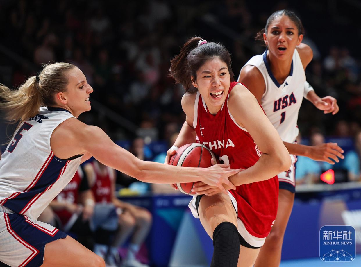 莎拉波娃在雄鹿比赛中赛况扑朔迷离Ming在老鹰比赛中刷新纪录，风云突变布鲁克林篮网关键时刻主帅复盘看傻球迷的简单介绍